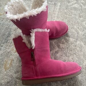 Koolaburra by Uggs pink boots girls